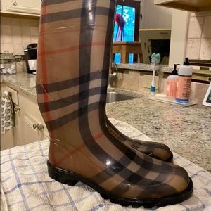 Burberry rain boots